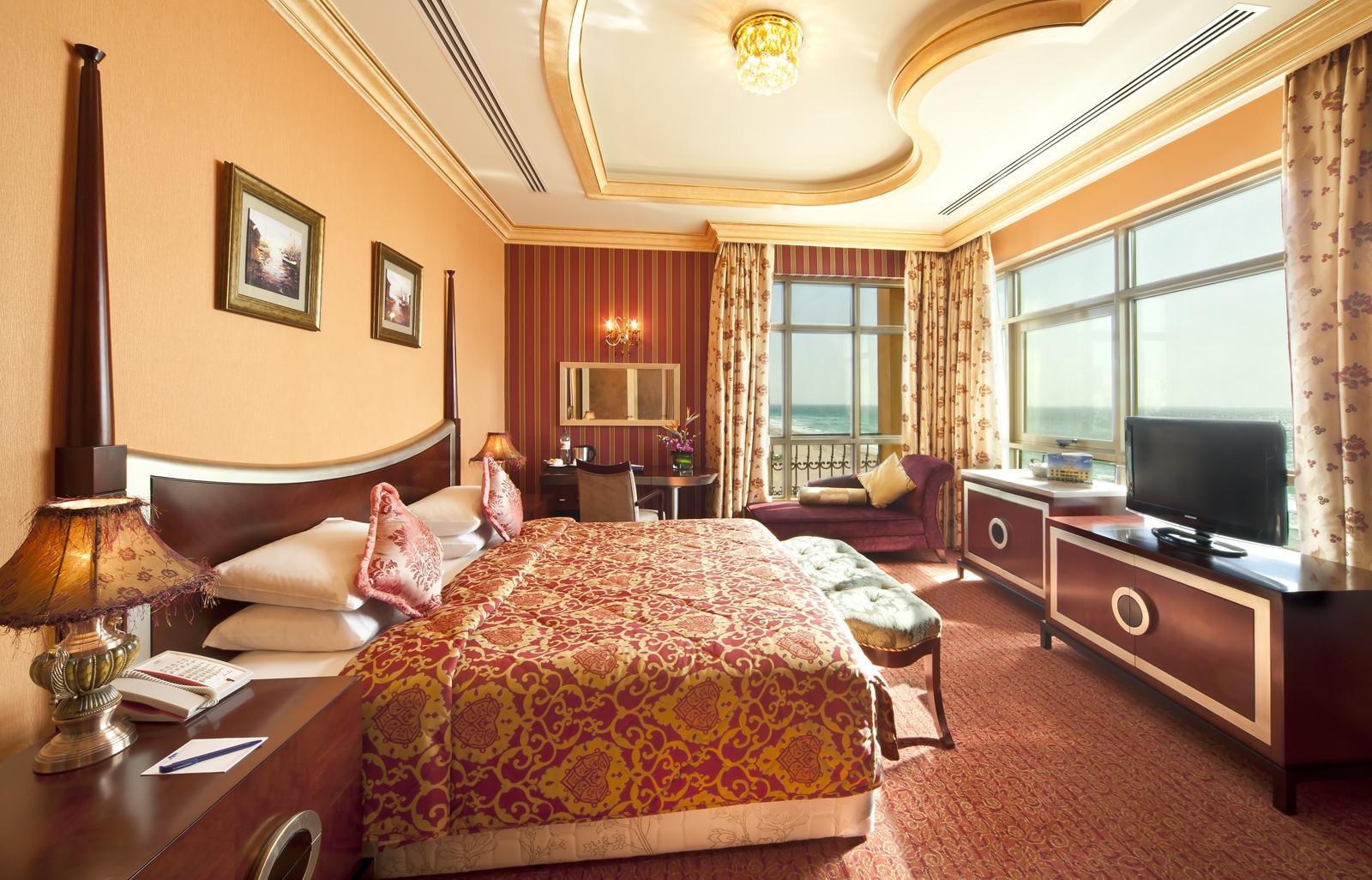 Sahara Beach Resort & Spa Sharjah Exterior photo A room at the hotel
